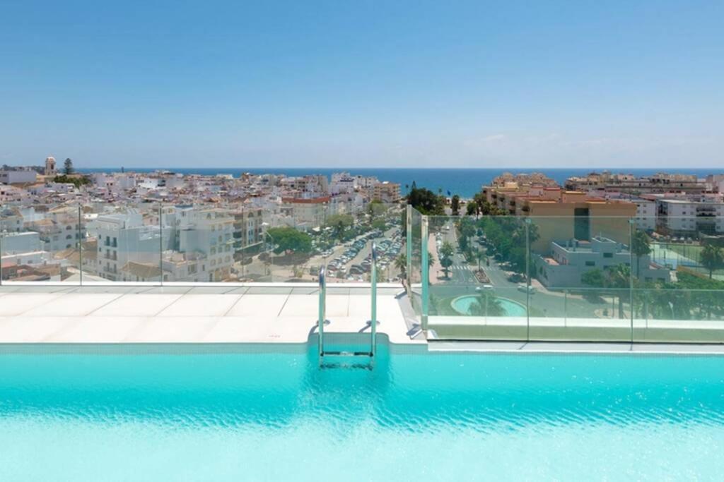 Keywise Family Luxury Infinity Beach & Golf Estepona Bagian luar foto