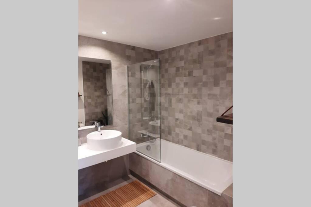 Keywise Family Luxury Infinity Beach & Golf Estepona Bagian luar foto