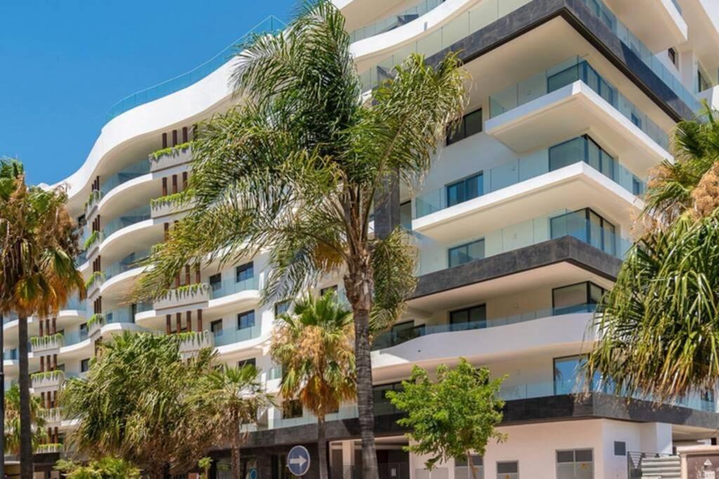 Keywise Family Luxury Infinity Beach & Golf Estepona Bagian luar foto