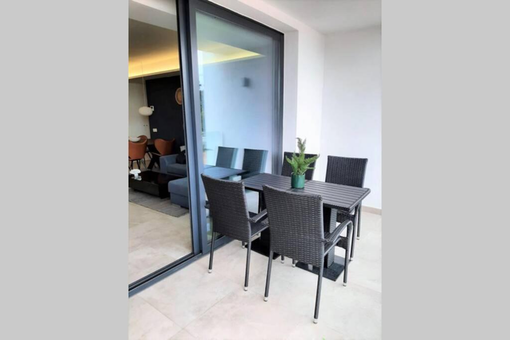 Keywise Family Luxury Infinity Beach & Golf Estepona Bagian luar foto